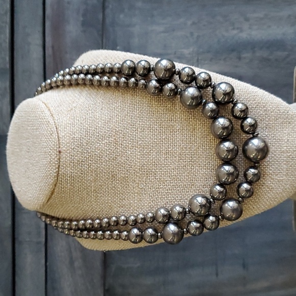 Vintage Jewelry - SILVER BEADED 17 INCH NECKLACE 2 STRINGS WITH EXTRA INCH DROP